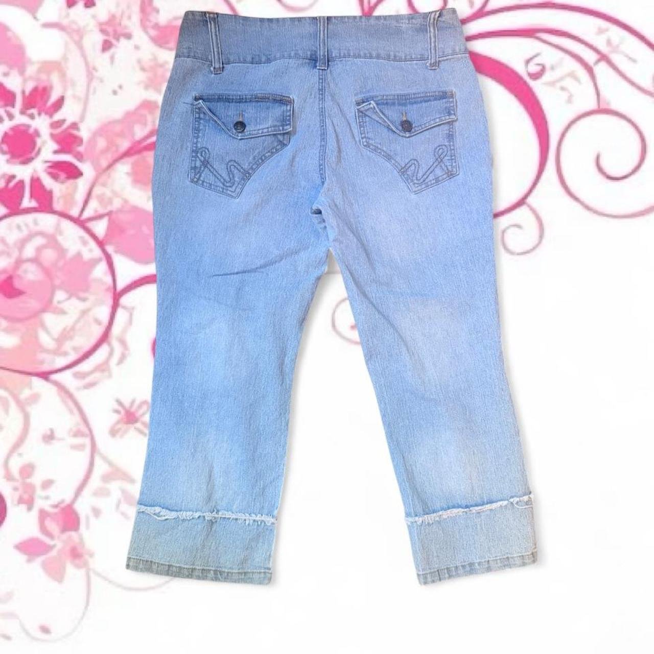 Zoey Beth Low Rise Capri Jeans